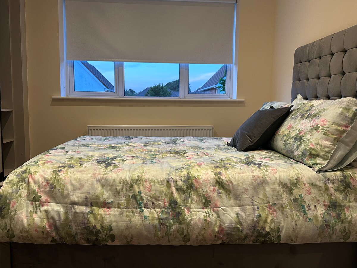 Fuhai Down Comforter: A Must-have for Your Bed