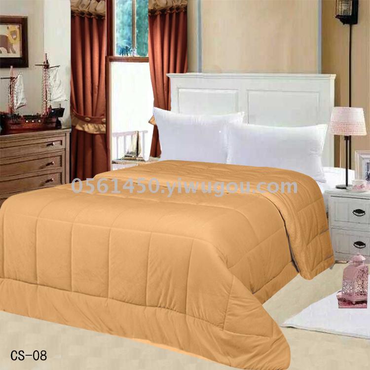 Title: Yuxiang Home Textiles Down Comforter: A Masterpiece of Quality and Style
