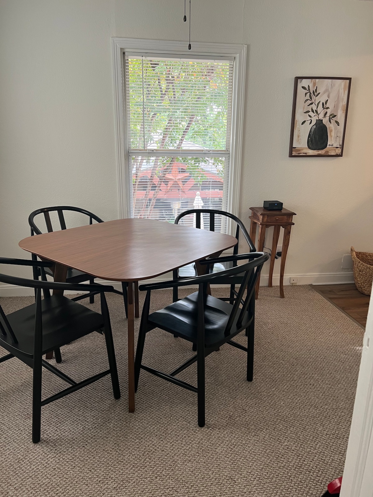 LONGSHIDAIER Down Comforter: A Review