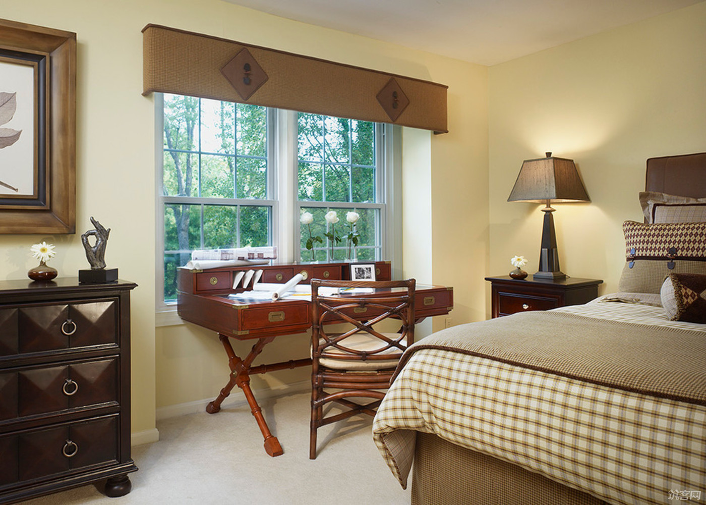 Hotel with Feather Duvet: A Luxurious and Comfortable Stay