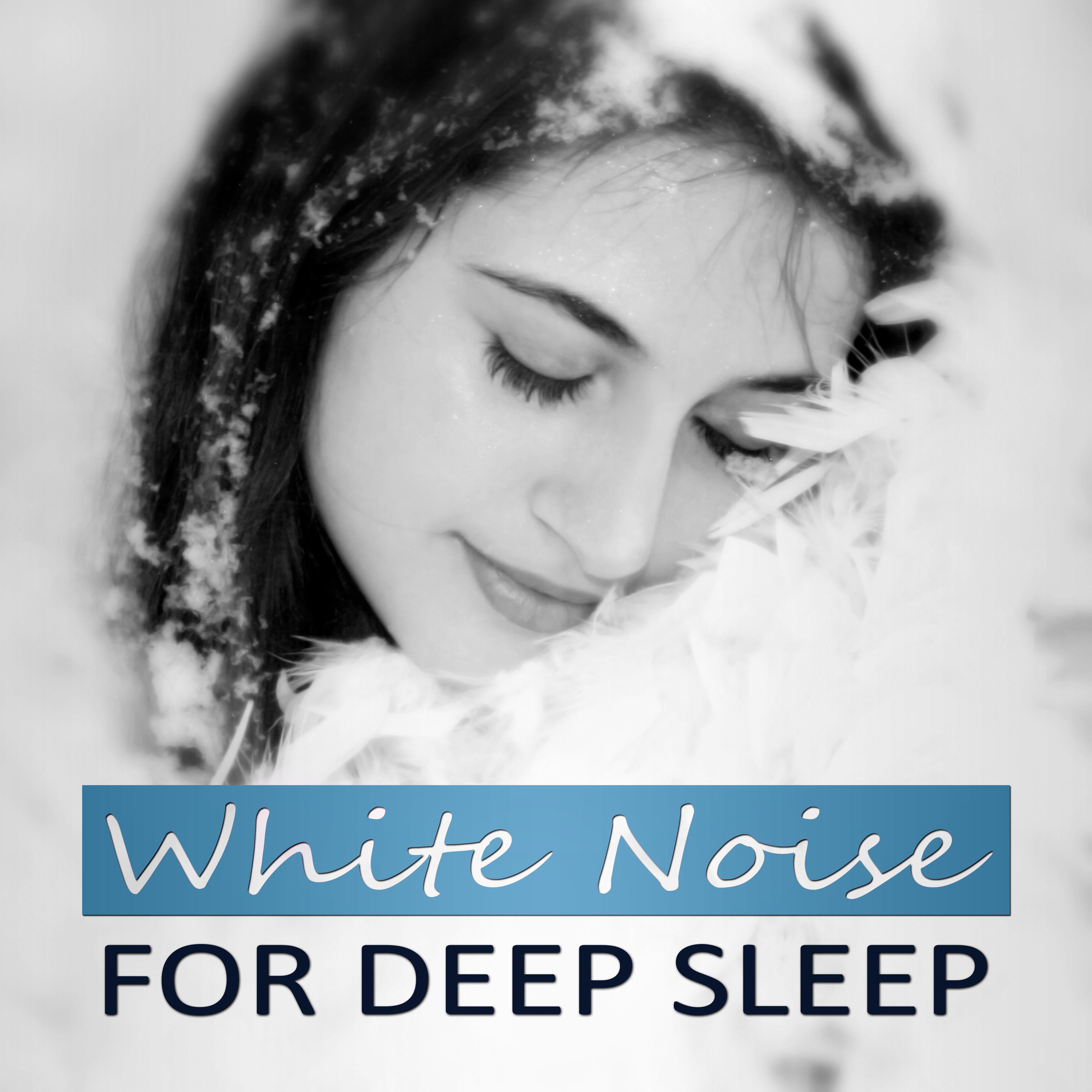 Does Sleeping in Down Comforter Keep You Warm in Winter?