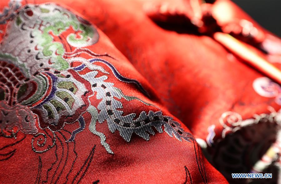 Exploring the Art of Changshu Down: The Essence and Evolution of Chinas Premier Down Bedding