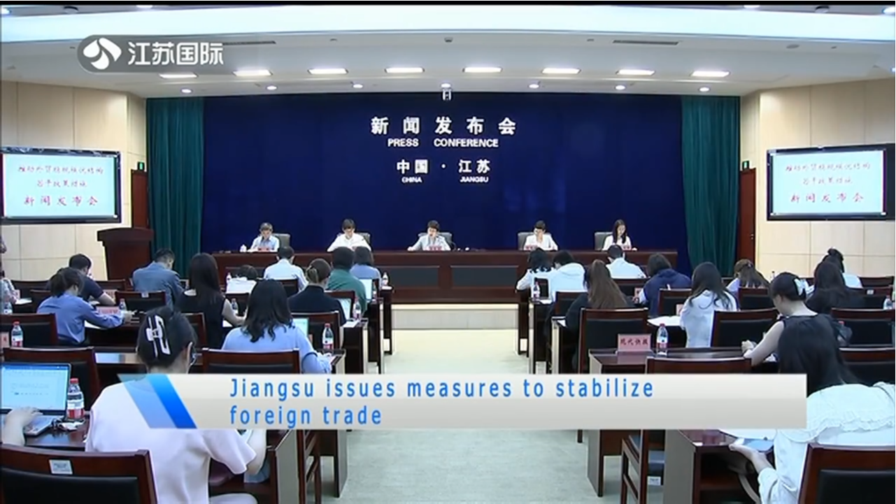 Title: Embracing the Beauty and Durability of Jiangsu Baoyingdown quilts