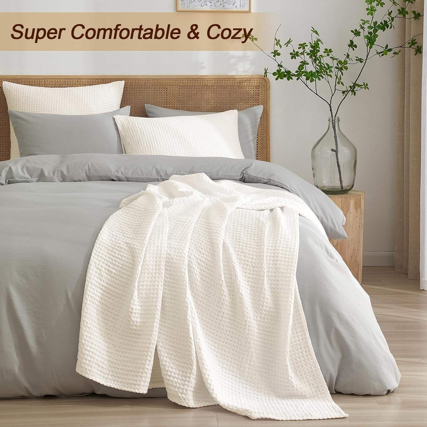 Title: The Story of Yanling Feather Down Blanket