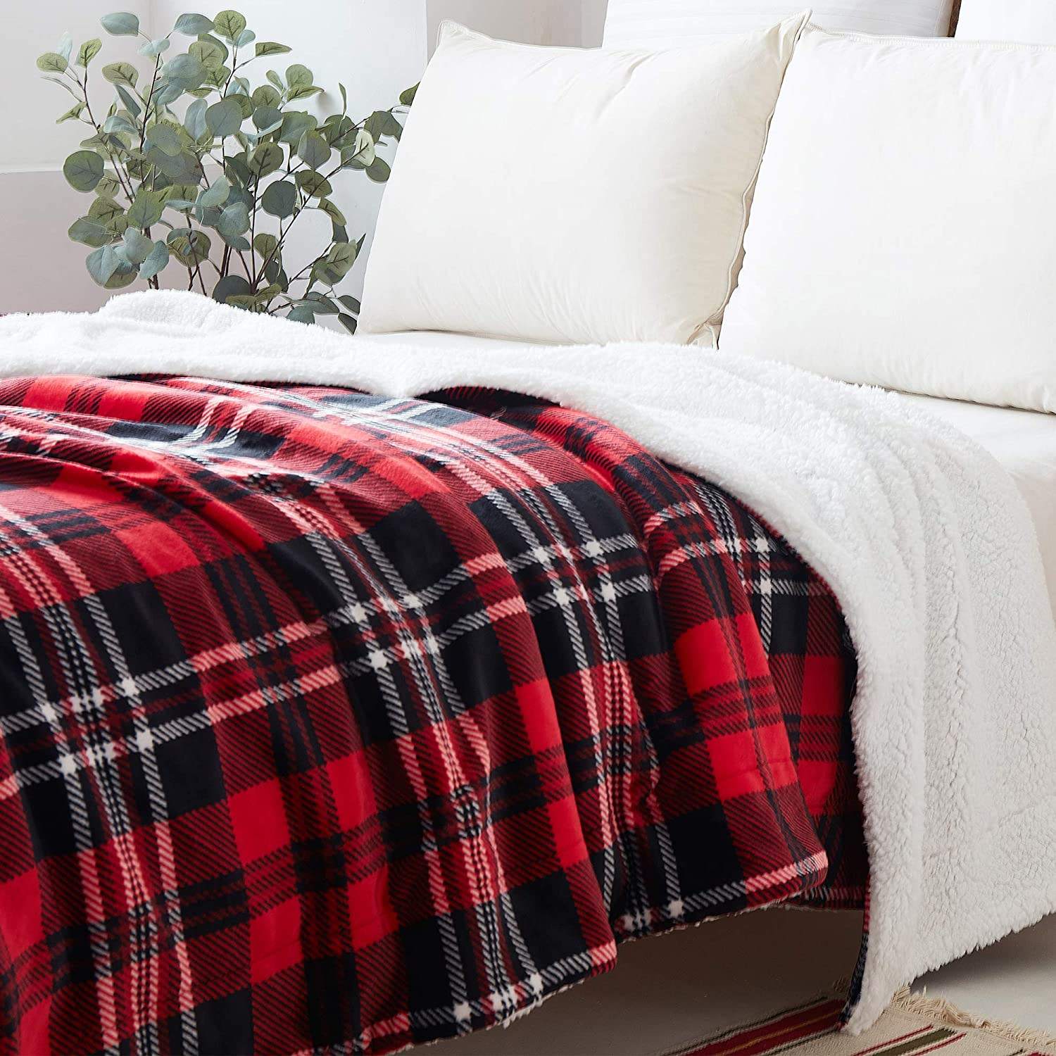 Custom Ziyang Down Blankets: A Guide to Quality and Style