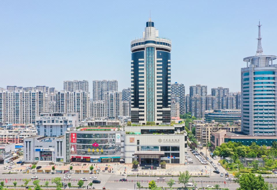 Title: Discover the Best Xuzhou Hotels with Quality Down Comforters