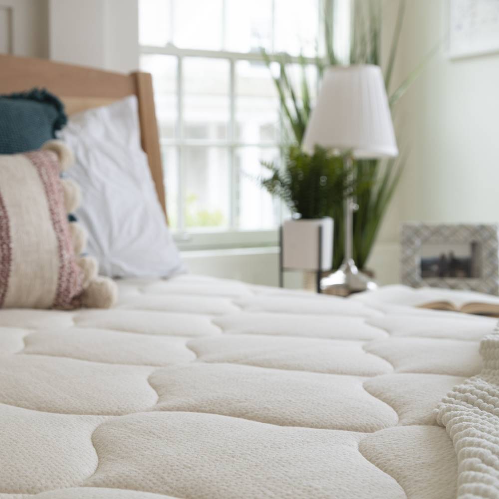Custom Made Down Comforters in Ningbo: The Perfect Bed Solution