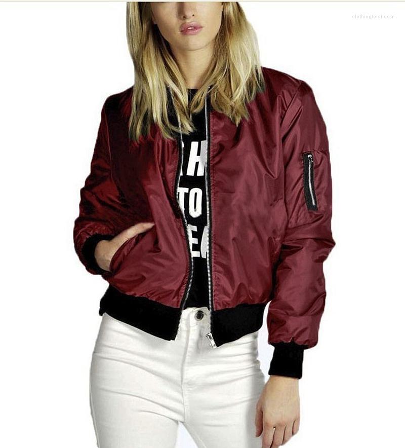 Title: The L588 down jacket cover: A Perfect Blend of Style, Comfort, and Functionality