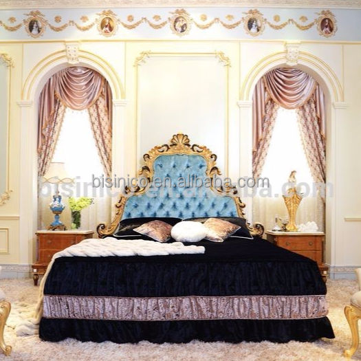 The Royal Palace Down Feather Comforter: A Luxurious and Warm Bedtime Companion