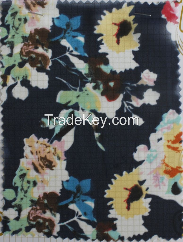 Title: The Flower-patterned Duck Feather Blanket