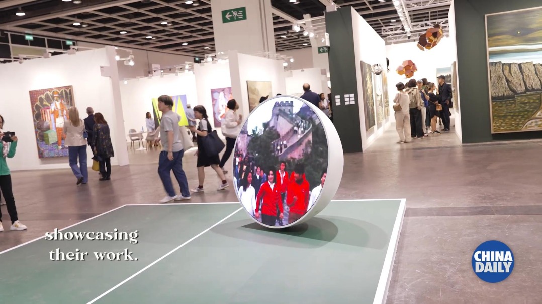Title: Discover the Phone Number of Anyang Down Feather Blanket Factory at a Live Exhibition