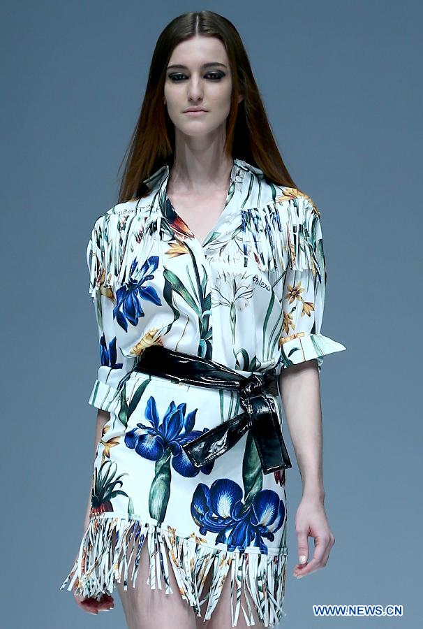 Title: The Allure of Zuoya Rongbei: A Unique Blend of Comfort and Style