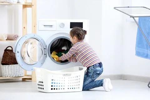 Can I Wash a Down Comforter in the Washing Machine?