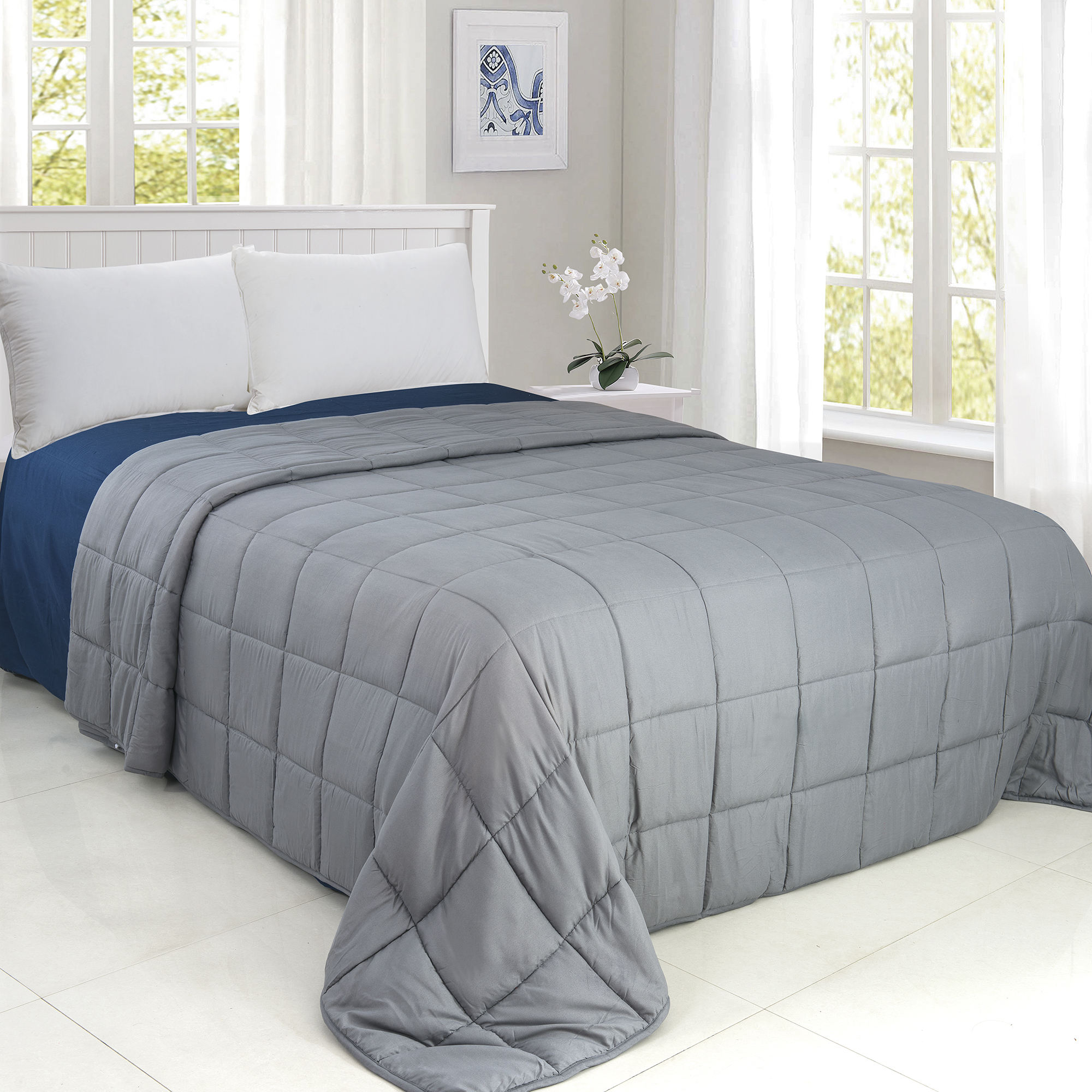 Title: Nantong Down Blankets Store: Your One-Stop Shop for High-Quality Down Quilts