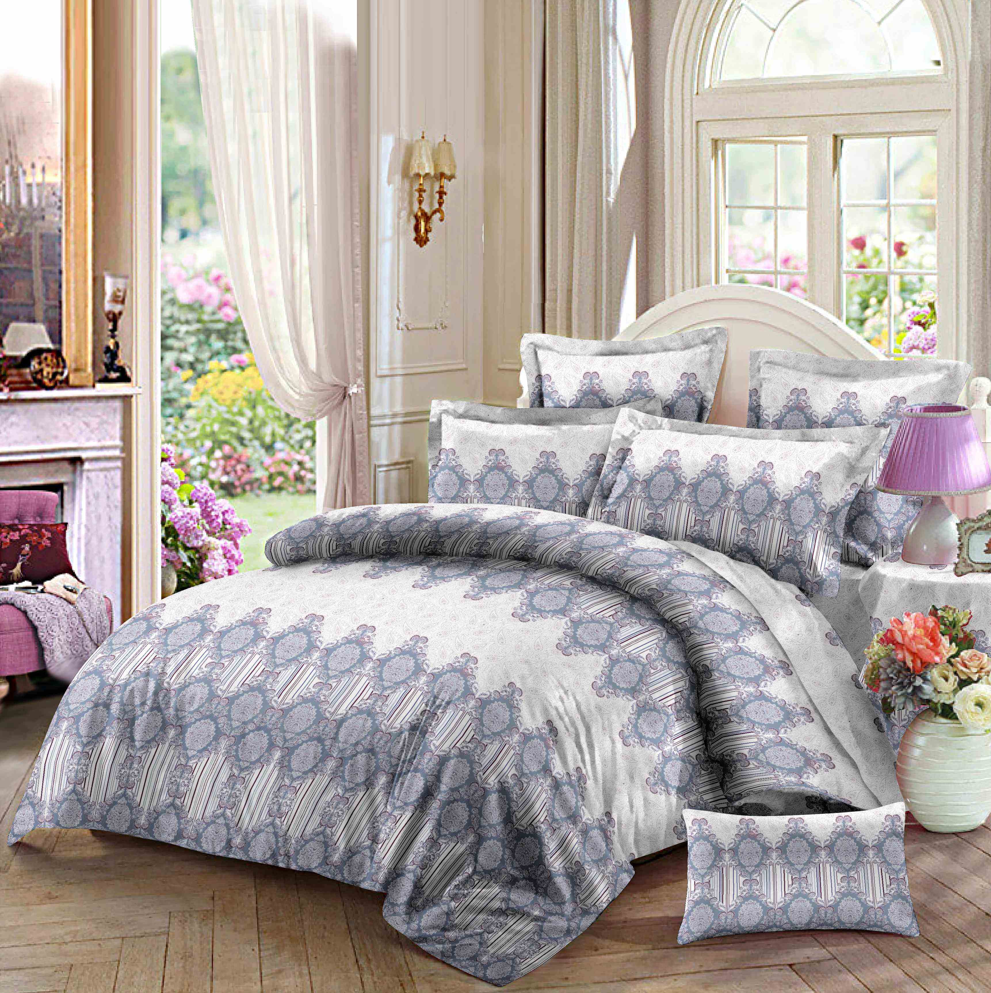 Title: A Comprehensive Price List of Zhejiang Down Blanket Manufacturers