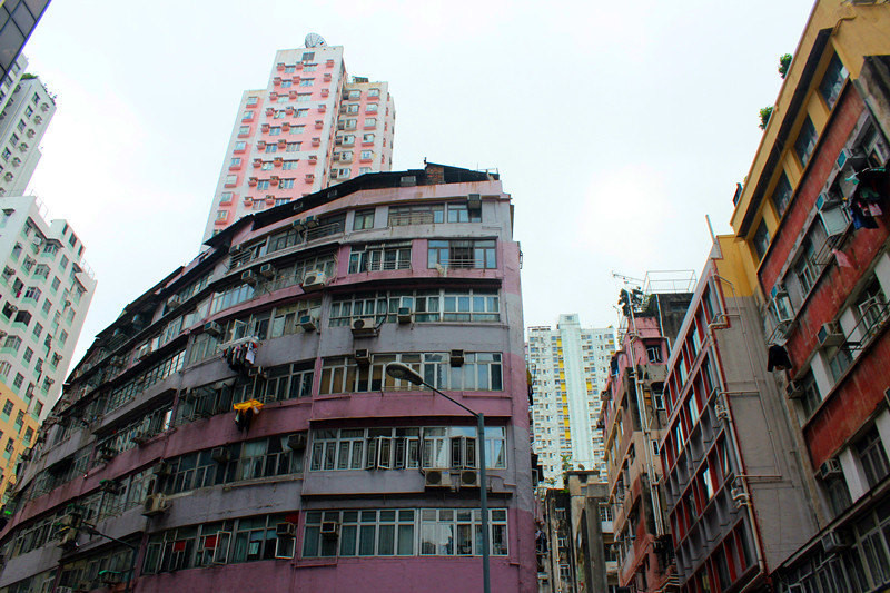 Title: Understanding the Price Range of Down Comforters in Yangtze District, Hongkou