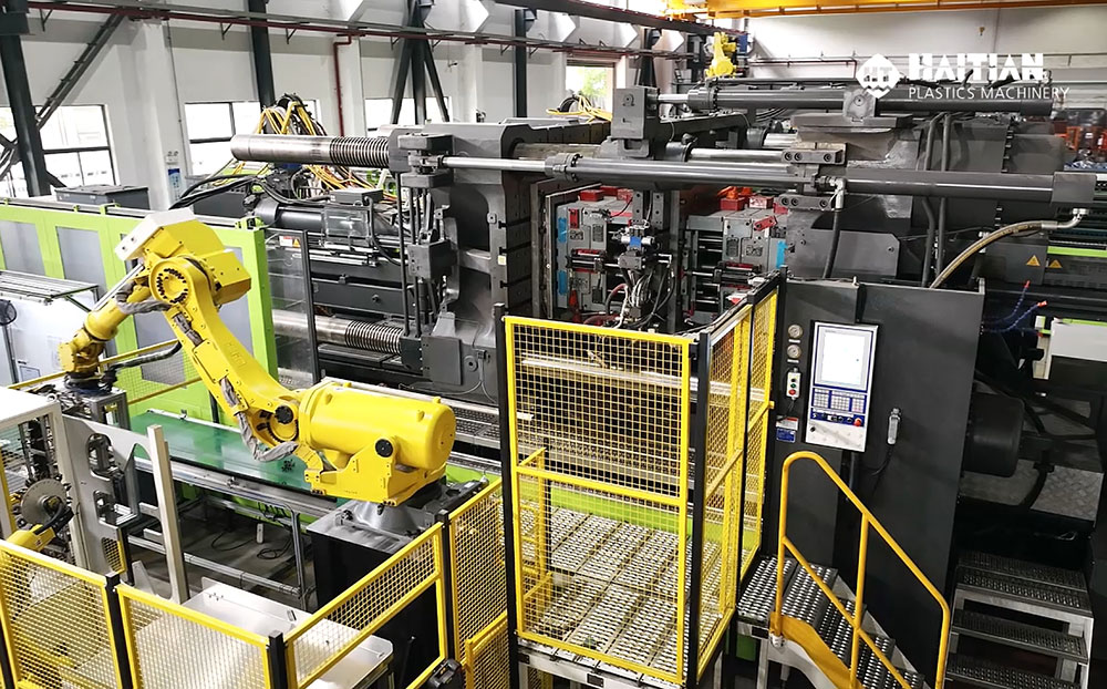 Title: Innovative Machinery Manufacturers in Linyi for Down Comforter Processing