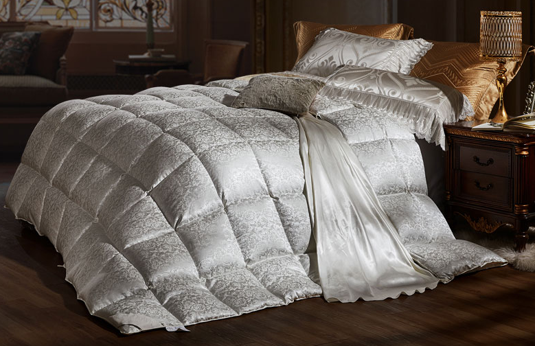 The Icelandic Eiderdown Duvet: A Unique and Luxurious Bed罩冰岛燕鸭绒被，独特而奢华的床品