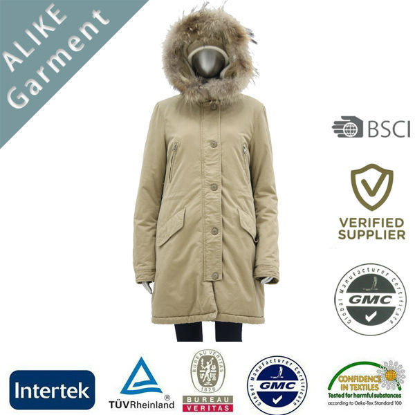 Title: The Swan Brand Duck Feather Comforter: A Winter Warmth Essential
