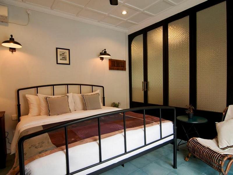 Hotel White Duck Feather Blanket: The Ultimate Comfort for Your Bed