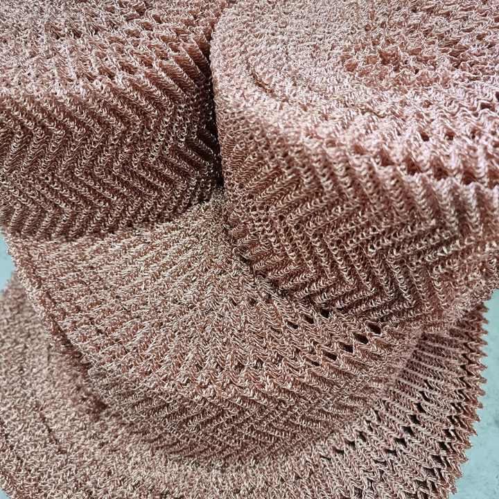 Title: Xuzhou Processing of Duck Feather Blankets
