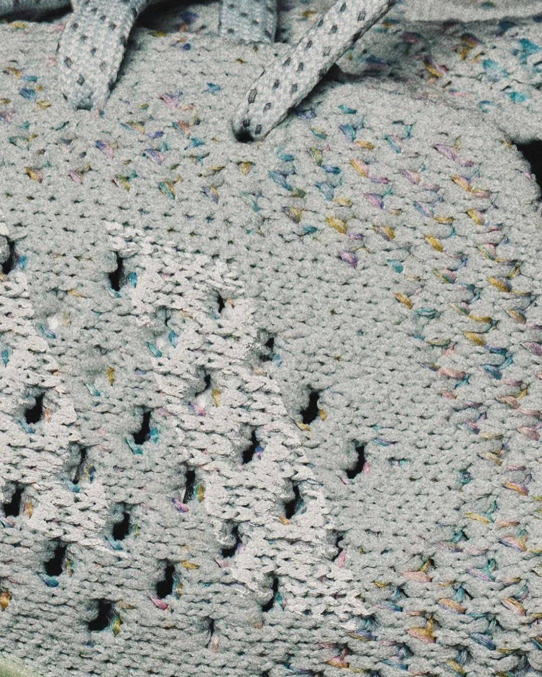 Title: Processing Duck Feather Blankets in Ningxiang