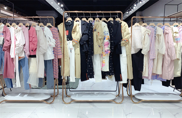 加盟家居服品牌，探索市场主流品牌与机遇